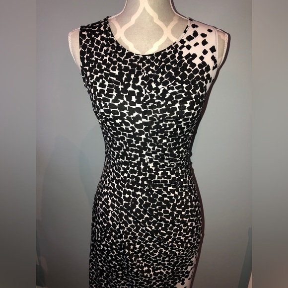 BCBG Max Azria Dress - Picture 5 of 7